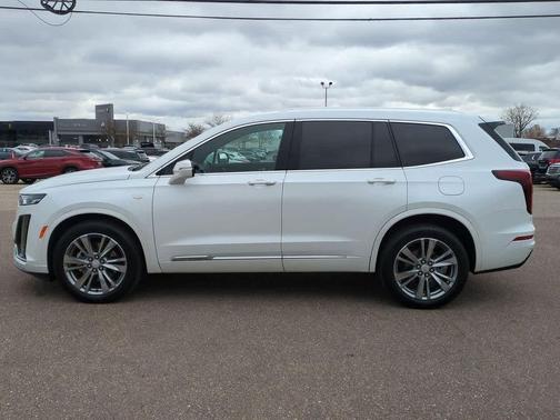 2022 Cadillac XT6 Premium Luxury AWD