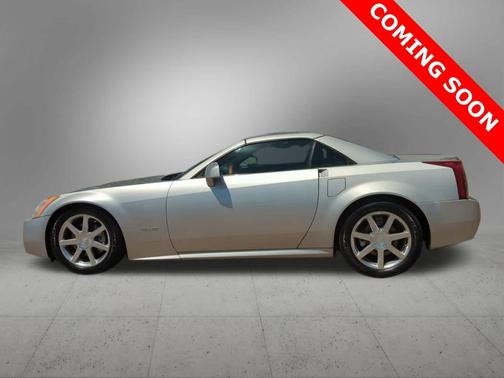 2005 Cadillac XLR Base