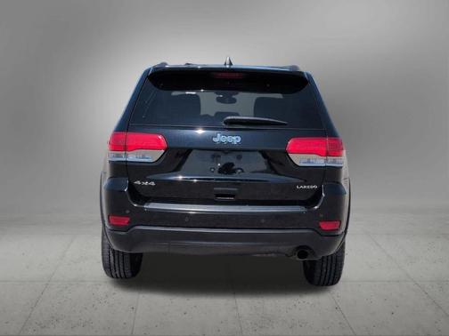 Diamond Black 2017 Jeep Grand Cherokee Laredo
