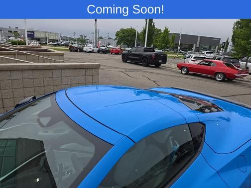 Rapid Blue 2025 Chevrolet Corvette Stingray w/2LT