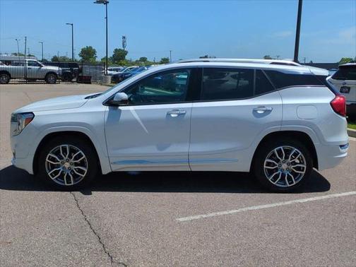 2022 GMC Terrain Denali