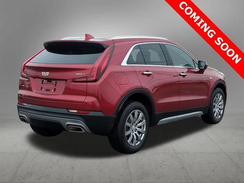 2023 Cadillac XT4 Premium Luxury