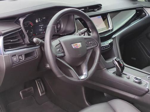 2024 Cadillac XT6 Sport AWD