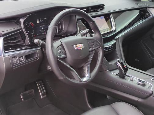 2024 Cadillac XT6 Sport AWD