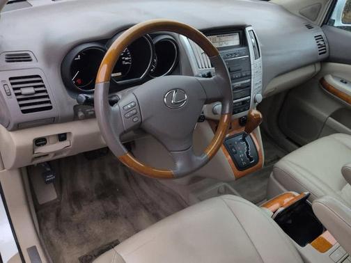 2005 Lexus RX 330 Base (A5)