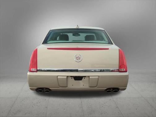 2009 Cadillac DTS W/1SA