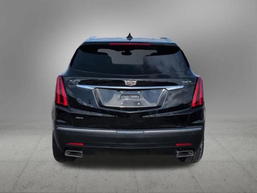 2023 Cadillac XT5 Luxury