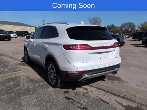 White Platinum Tri-Coat Metallic 2017 Lincoln MKC Reserve