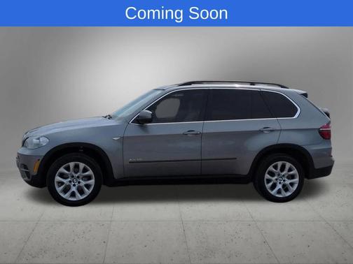 Gray 2013 BMW X5 xDrive35i Premium
