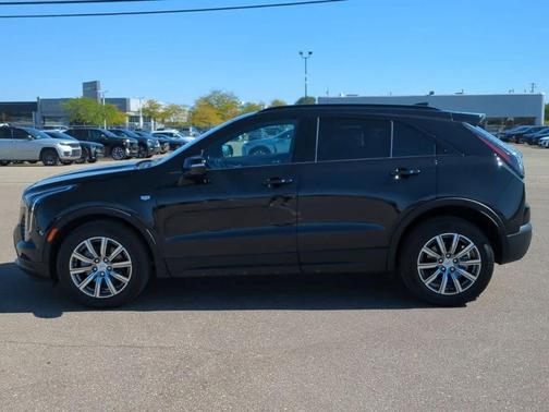 2023 Cadillac XT4 Sport