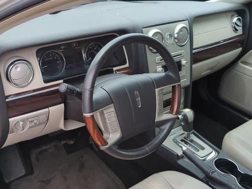 2008 Lincoln MKZ Base