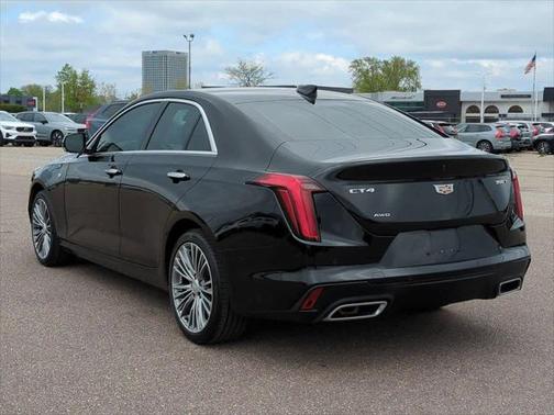 2022 Cadillac CT4 Premium Luxury