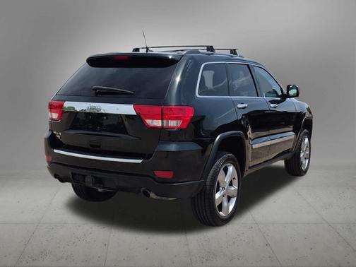 Black Forest Green Pearl 2013 Jeep Grand Cherokee Overland