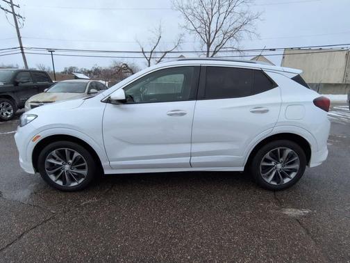 2022 Buick Encore GX Select