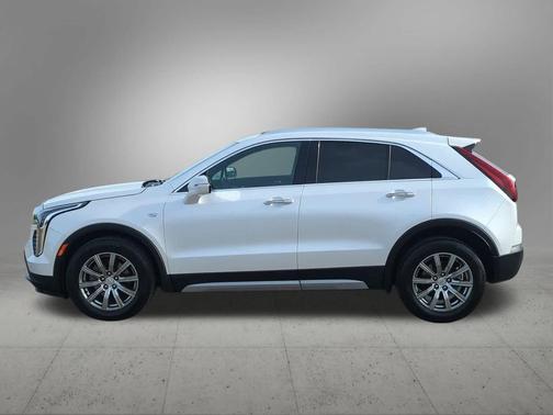 2021 Cadillac XT4 Premium Luxury