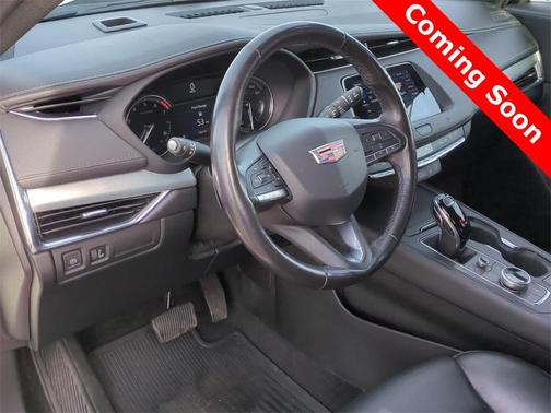 2021 Cadillac XT4 Premium Luxury