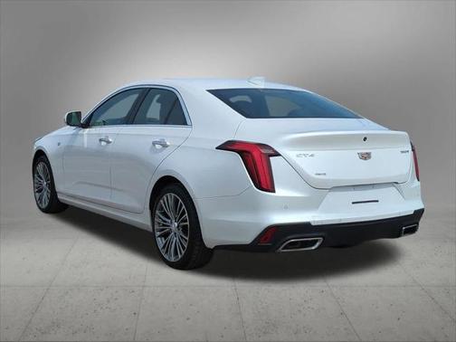 2022 Cadillac CT4 Premium Luxury