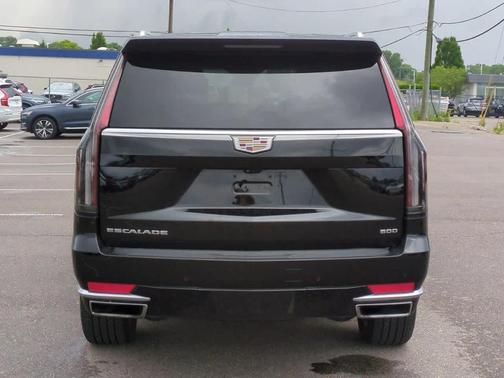 2024 Cadillac Escalade ESV Premium Luxury