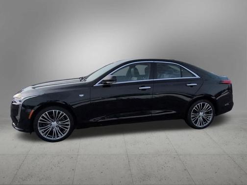 2023 Cadillac CT4 Premium Luxury