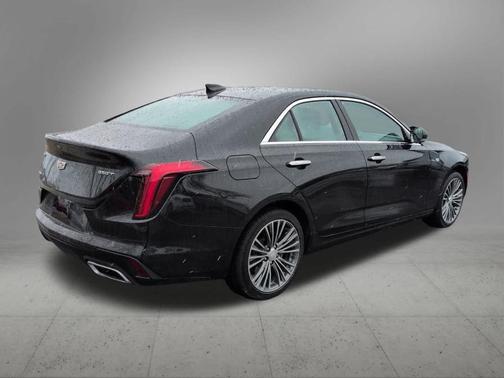 2023 Cadillac CT4 Premium Luxury
