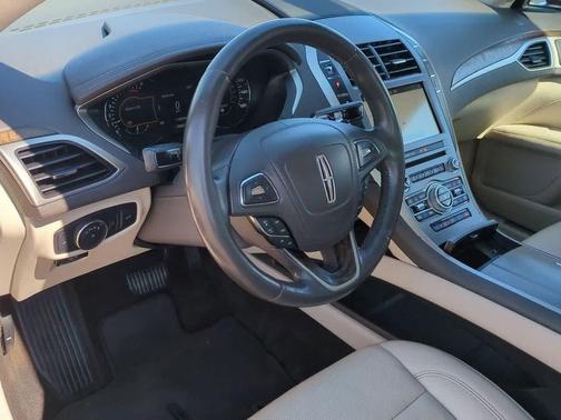 2017 Lincoln MKZ Reserve