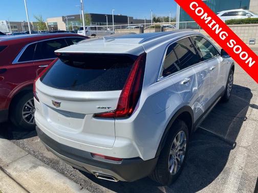 2023 Cadillac XT4 Premium Luxury