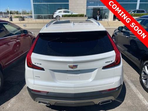 2023 Cadillac XT4 Premium Luxury