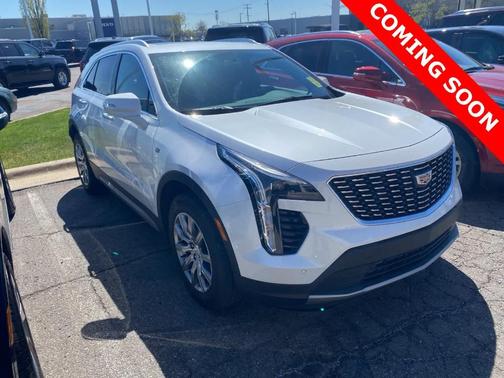 2023 Cadillac XT4 Premium Luxury