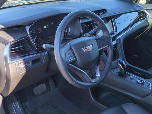 2025 Cadillac XT6 Premium Luxury AWD