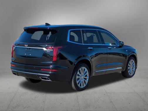 2025 Cadillac XT6 Premium Luxury AWD