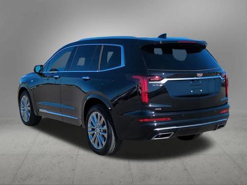 2025 Cadillac XT6 Premium Luxury AWD