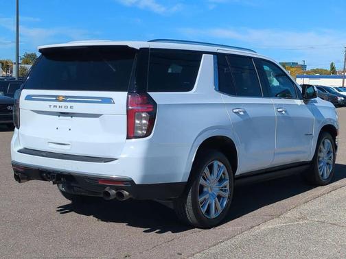 2022 Chevrolet Tahoe High Country