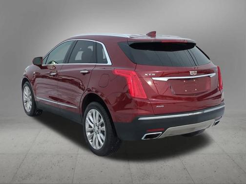 2017 Cadillac XT5 Platinum