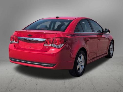 Red 2014 Chevrolet Cruze 1LT
