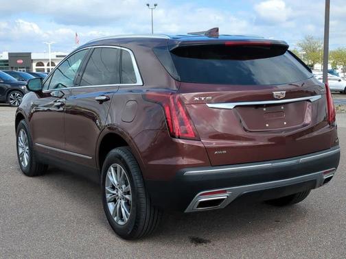 2022 Cadillac XT5 Premium Luxury