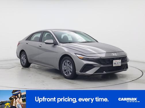 Silver 2024 Hyundai ELANTRA SEL