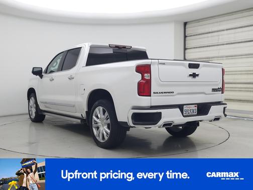 White 2023 Chevrolet Silverado 1500 High Country