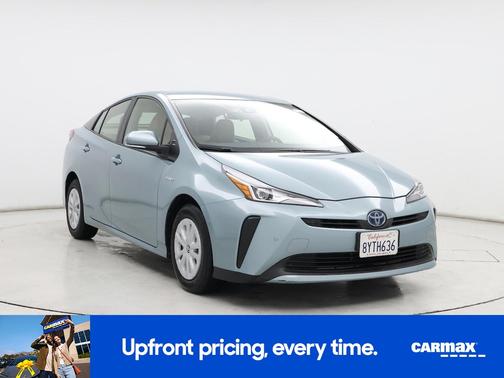2022 Toyota Prius LE