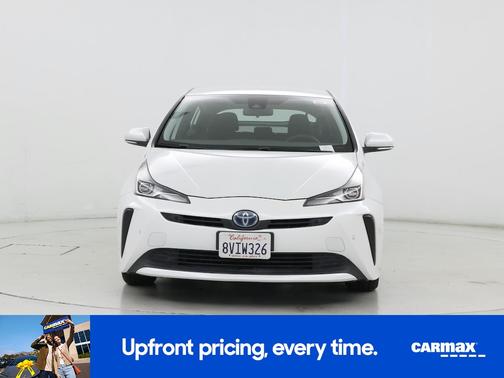 White 2021 Toyota Prius LE