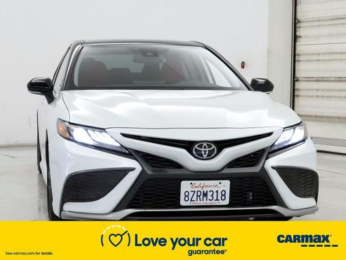 Photo 5 of 25 of 2022 Toyota Camry XSE