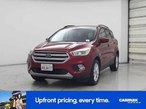 Red 2018 Ford Escape SE