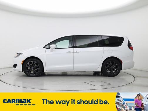2019 Chrysler Pacifica Touring Plus