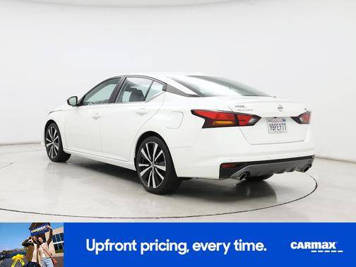 2022 Nissan Altima SR