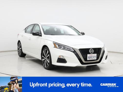 2022 Nissan Altima SR
