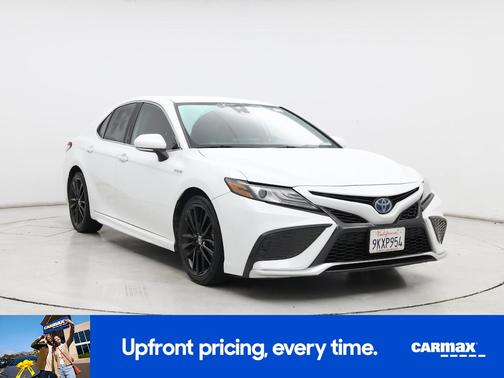 2021 Toyota Camry Hybrid XSE