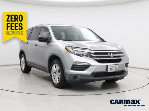 Silver 2016 Honda Pilot LX