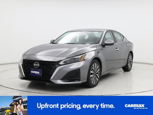2023 Nissan Altima SV