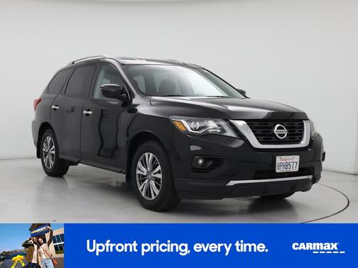 2019 Nissan Pathfinder SV