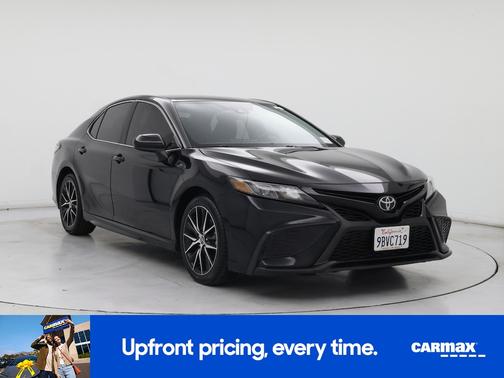 Black 2021 Toyota Camry SE