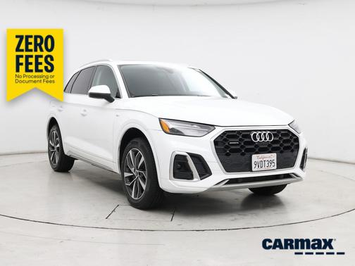 White 2024 Audi Q5 S-Line Premium Plus